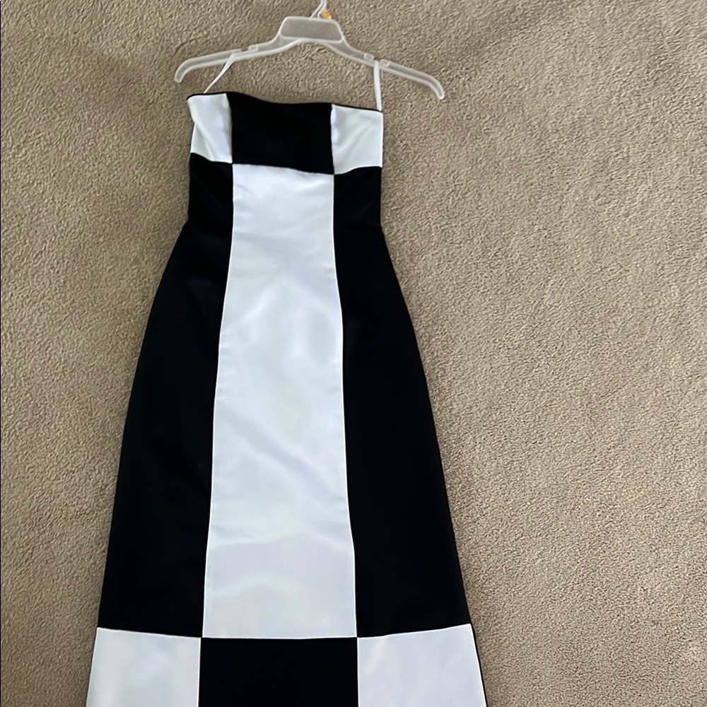 Vintage Jessica McClintock Black and White Sheath Strapless Prom Dress